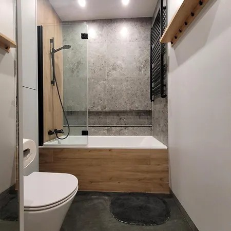 Praga Prestige Apartment, Balcony And Garage 公寓 华沙