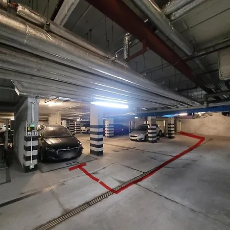 Praga Prestige Apartment, Balcony And Garage 公寓 华沙